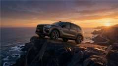 从杭州湾卡宴到公路坦氪,极氪8X用实力