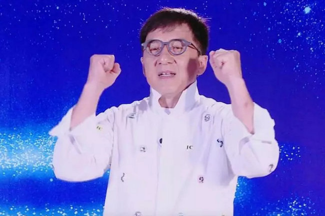 成龙身价多少亿 成龙身价多少亿