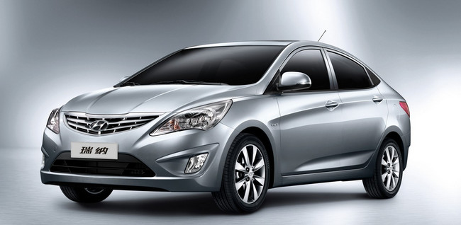 现代瑞纳 现代瑞纳